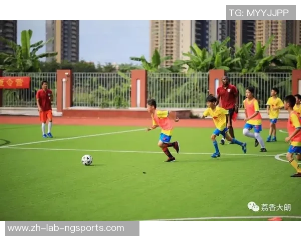 荔香足球:探索足球文化与地方特色的完美结合之旅 荔香足球:探索足球文化与地方特色的完美结合之旅